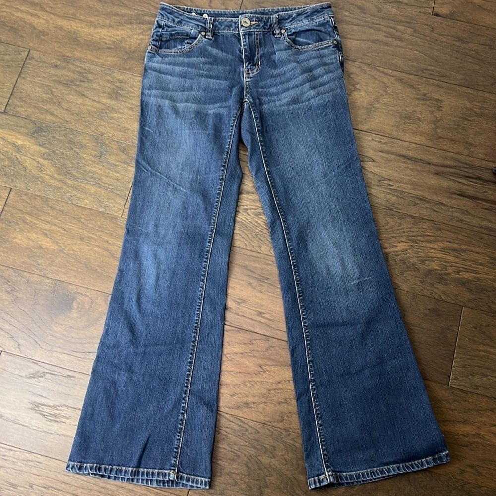 CABI Zoe Flare Jeans Medium Wash Sz 4 #749R EUC